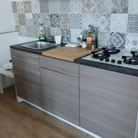 Seaview House Катания